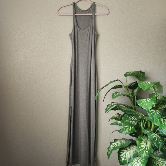 Lululemon Refresh Maxi ll Gray Lycra Stretch Sleevless Tank Dress 2 Yoga Lounge - Picture 3 of 11